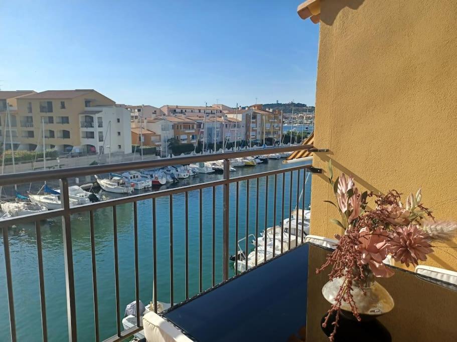 Cap'Nomad Studio Cote Port - Terrasse - Piscine - Parking Agde Bagian luar foto